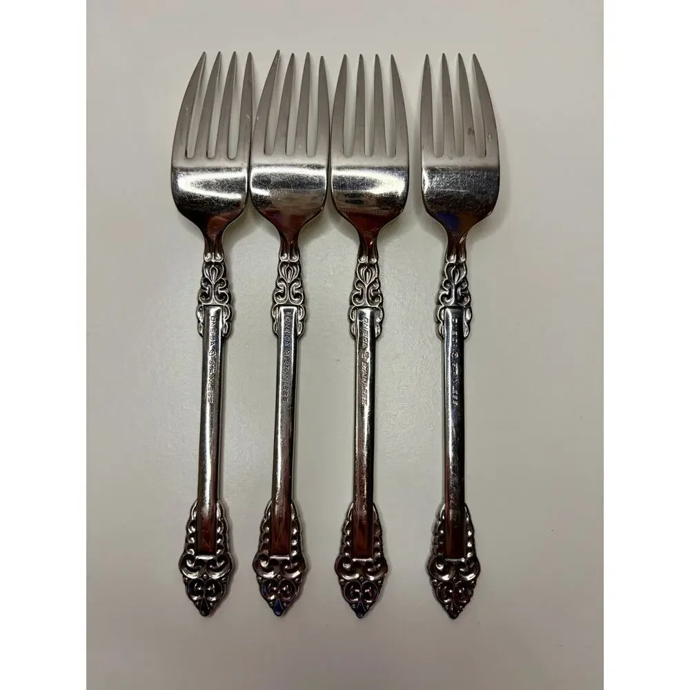 Oneida Heirloom Rembrandt Dinner Forks 7 3/8” Stainless Vintage Lot of 4